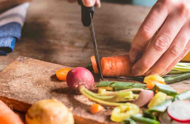 tagliare le verdure