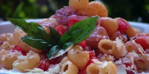 sugo pomodorini e cipolla