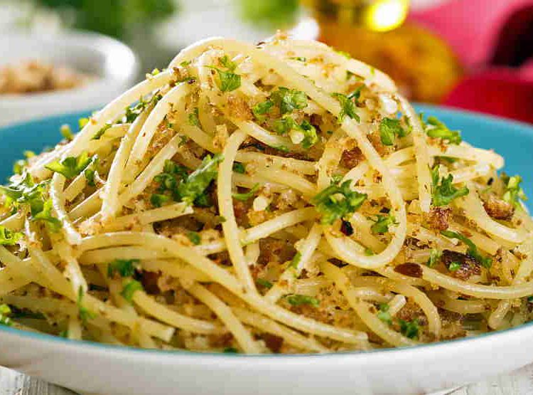 spaghetti con mollica