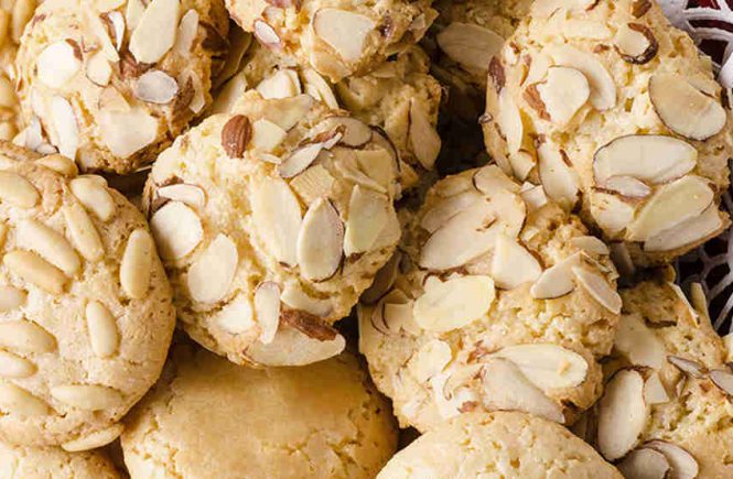 biscotti mandorle e stevia