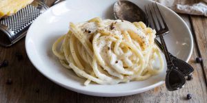 spaghetti cacio e pepe