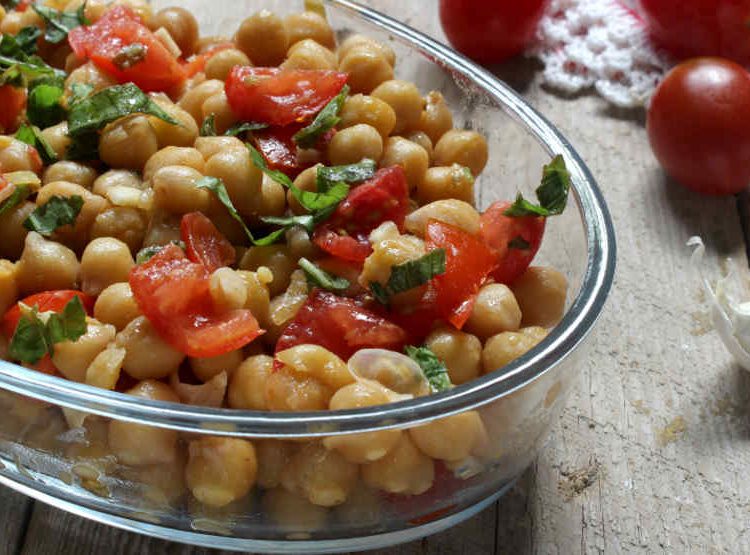 insalata ceci pomodoro